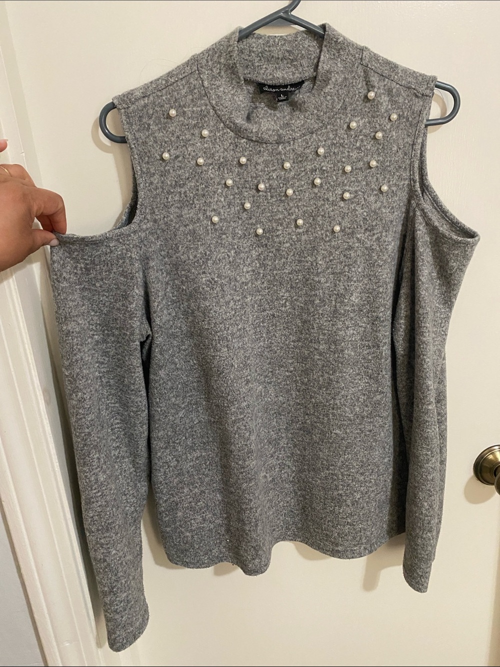 Cold-Shoulder Pearl-Embellished Gray Sweater